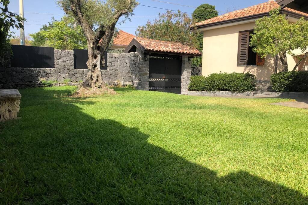 Casa Di Paco A Nicolosi Mascalucia Eksteriør bilde